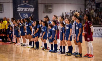Stein Cascavel atropela o UNIT/APCEF-SE por 7 a 0 na estreia da Liga Feminina de Futsal