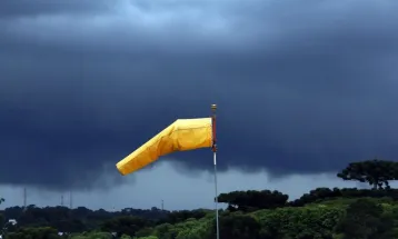 Ciclone extratropical se forma e traz alerta de temporais para o Paraná; veja a previsão
