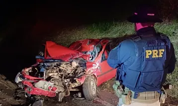 Colisões frontais respondem por metade das mortes nas rodovias do Paraná no feriado