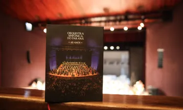 Teatro Guaíra lança livro que celebra os 40 anos da Orquestra Sinfônica do Paraná