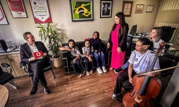 Deputado destaca Tunas do Paraná por selo ouro nacional de alfabetização