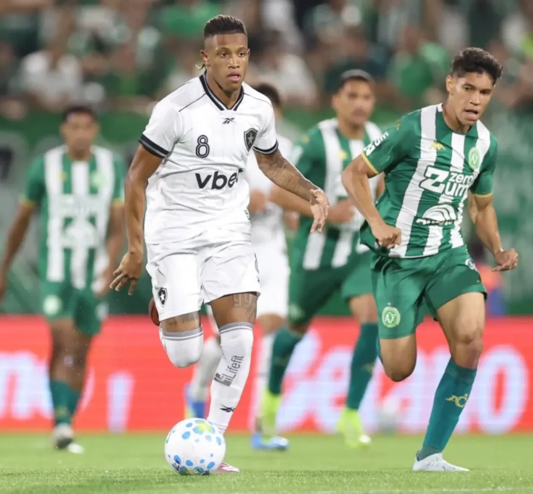 O Fogão goleou a Chapecoense pelo Brasileiro