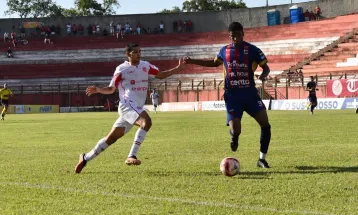 Toledo vence o Paranavaí e garante classificação heroica na segunda divisão