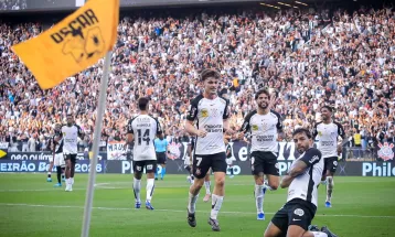 Corinthians defende 100% na Libertadores e 'muralha' de Diniz contra o Peñarol; veja onde assistir