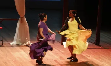 Inscrições abertas: Cascavel oferece oficinas de teatro gratuitas no Teatro Municipal