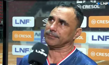 Fim de ciclo: Deividy Hadson chora ao se despedir do Cascavel Futsal após empate em SP