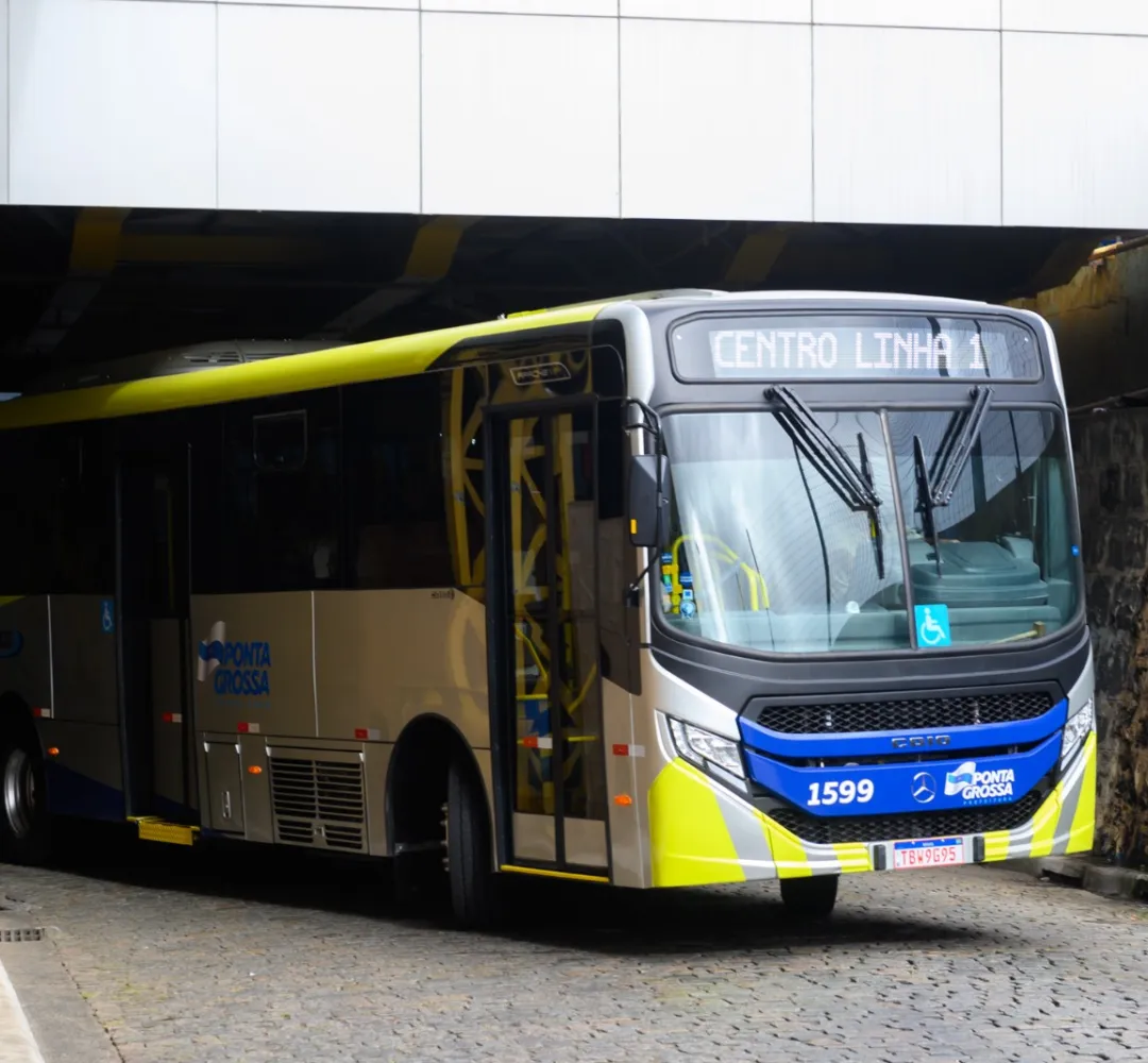 onibus ponta grossa