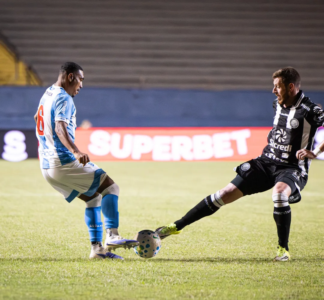 Fantasma e Tubarão voltam a se enfrentar