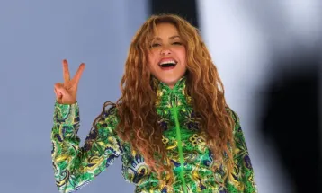 Shakira em Copacabana: Atraso por 'problemas pessoais' e show histórico com Anitta marcam a noite