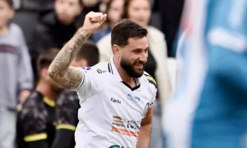 Com show de Boschilia, Operário domina o clássico contra o Londrina no Germano Krüger
