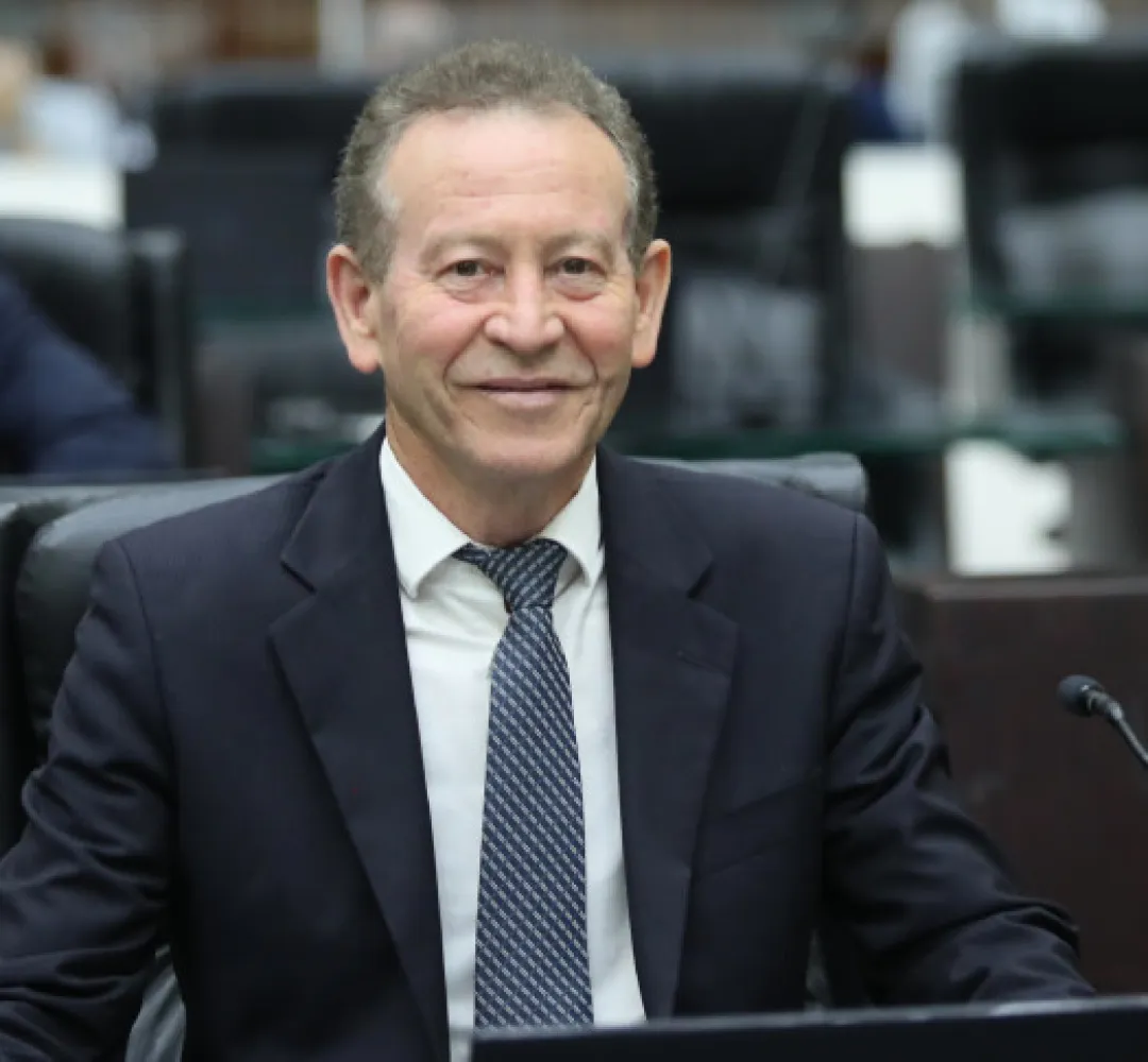 Lemos defende PEC correção aposentadoria