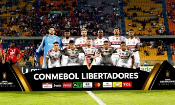 Jogo do Flamengo é cancelado após invasão e deve terminar em W.O. na Libertadores