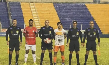 Paranavaí vira contra o Laranja Mêcanica e avança para semifinal da Segundona