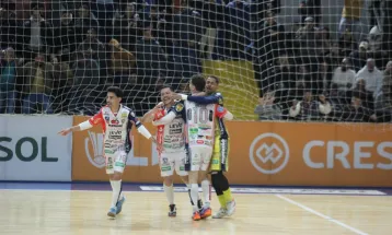 Cascavel Futsal goleia o Marreco na estreia do técnico Banana