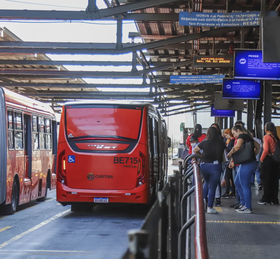 onibus curitiba
