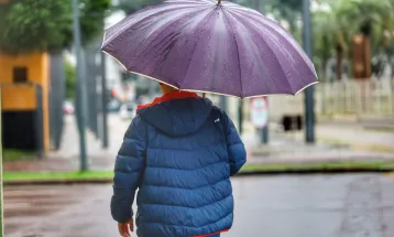Ciclone no Sul traz chuva forte e derruba temperaturas no Paraná; veja previsão