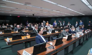 Por ofensas a Hugo Motta, deputado do PL pode ter mandato suspenso por 90 dias