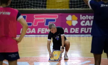 Stein Cascavel estreia na Supercopa de futsal feminino nesta terça-feira