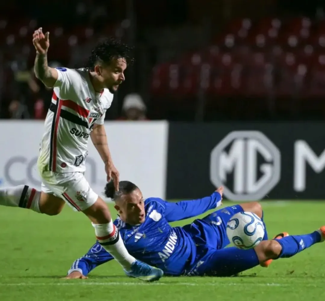 O São Paulo empatou em casa pela 'Sula'
