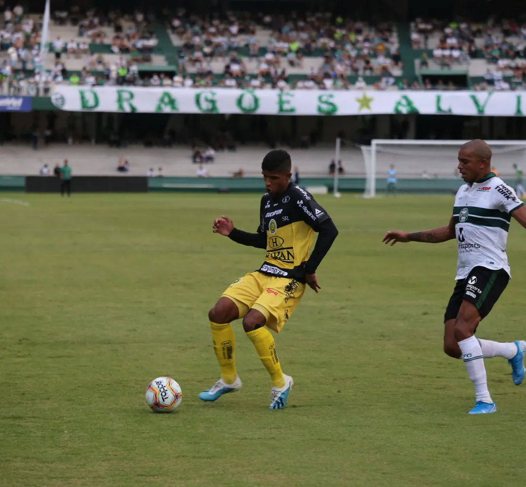 Oberdan defendeu o Cascavel