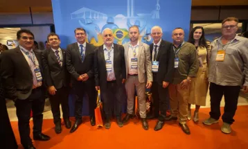 Prefeitos do Oeste participam da Marcha em Defesa dos Municípios em Brasília