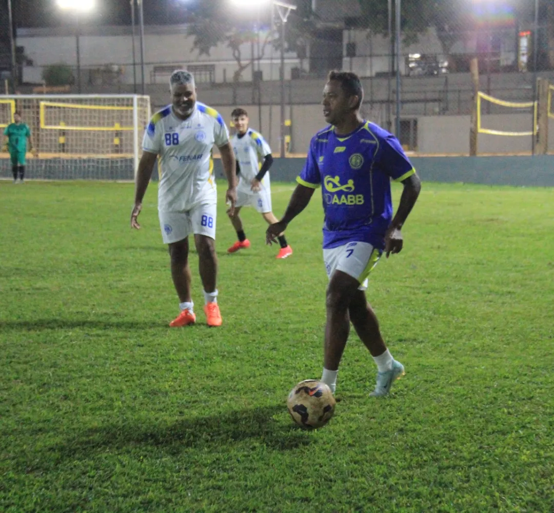 Marcelinho esteve em campo na AABB