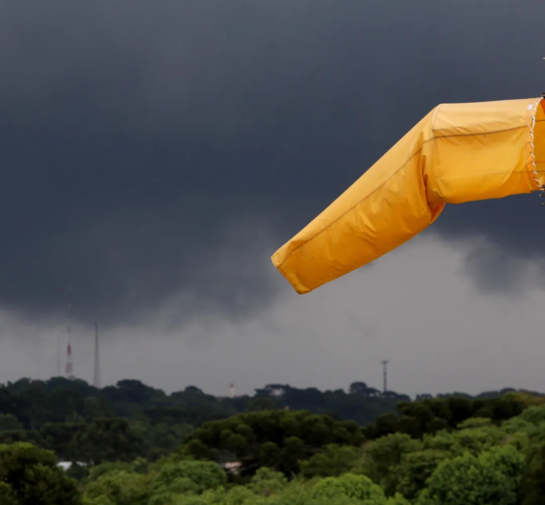 tempestade ciclone