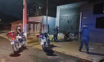 Blitz com recusa de bafômetro e carros apreendidos mobiliza PM e GM em Cascavel
