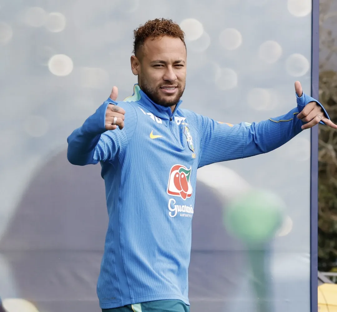 Neymar fica fora do amistoso