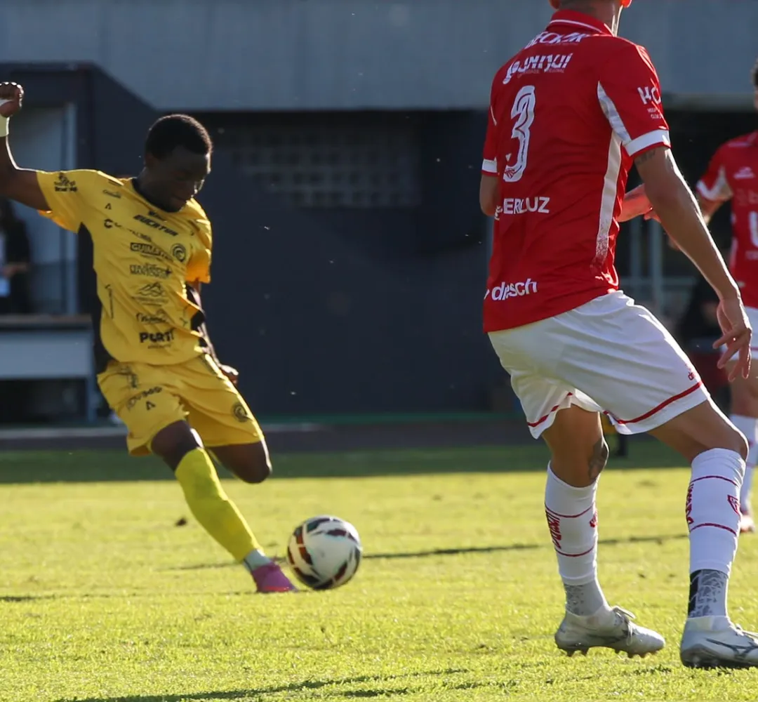 O Cascavel empatou sem gols com o São Luiz