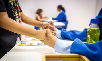 Vereadora denuncia suposta hostilidade contra crianças autistas em mutirão de neuropediatria