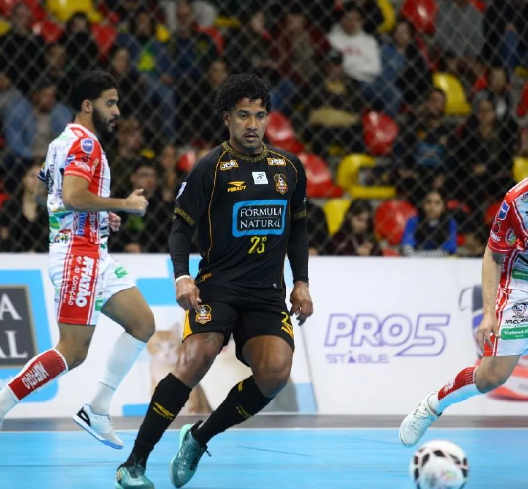 O Cascavel Futsal venceu o Magnus