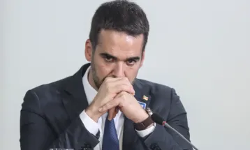 Após fracasso de leilão, Eduardo Leite aceita depor na CPI dos Pedágios