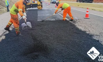 Obras em três rodovias do Paraná trazem sistema Pare e Siga nesta semana