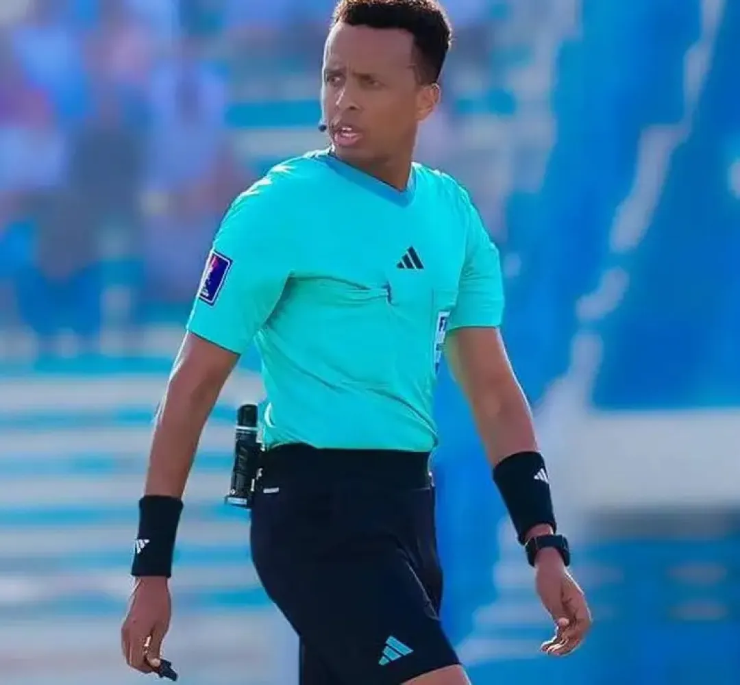 ARBITRO BARRADO COPA