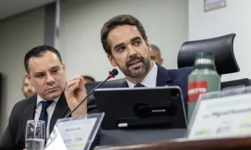 CPI dos Pedágios pressiona Eduardo Leite e expõe críticas ao modelo de concessões no Rio Grande do Sul