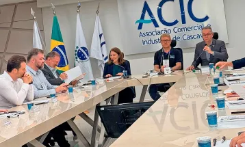 Encontro Sul-Brasileiro de Turismo reúne prefeitos e empresários em Cascavel