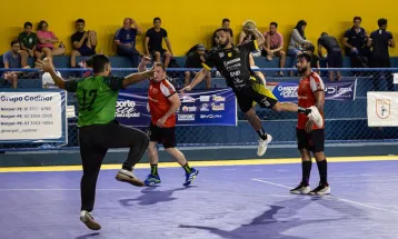 Noite de vitórias para as equipes do handebol de Cascavel