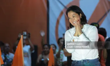 Direita vira a eleição no Peru  e deve vencer com votos do exterior
