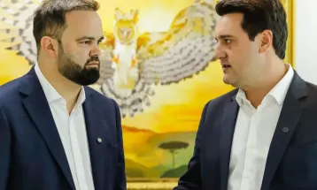 Seed responde sem responder: secretaria ignora perguntas centrais sobre pressão contra diretores