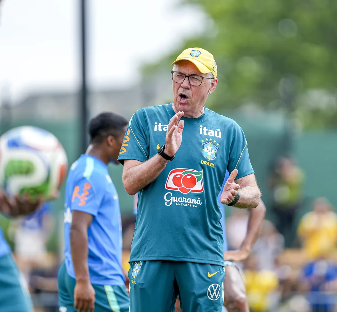 Carlo Ancelotti é a esperança no hexa