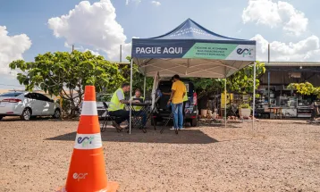EPR Paraná cria postos móveis para motorista pagar pedágio e tirar dúvidas