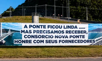 Fornecedores cobram pagamentos após inauguração da Ponte de Guaratuba, obra símbolo do governo