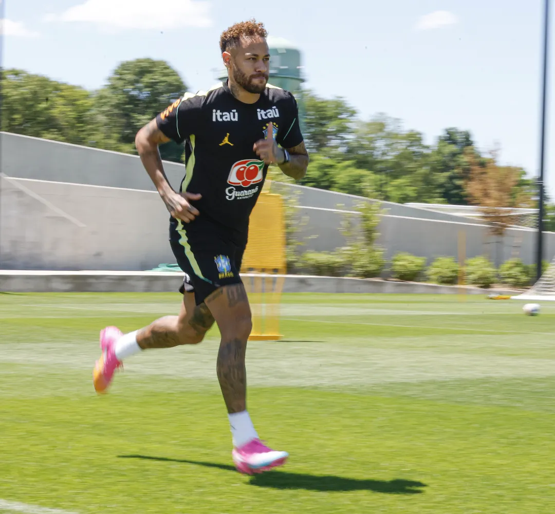 Neymar ainda não treinou com bola