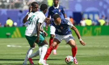 Copa do Mundo: com dois de Mbappé, França estreia com vitória sobre Senegal por 3 a 1