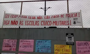 Câmara aprova versão reformulada de projeto cívico-militar em Curitiba