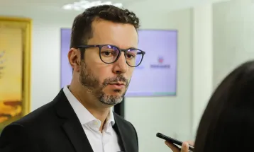 Secretário de Comunicação deixa governo Ratinho para assumir cargo em afiliada da Globo após gestão marcada por polêmicas