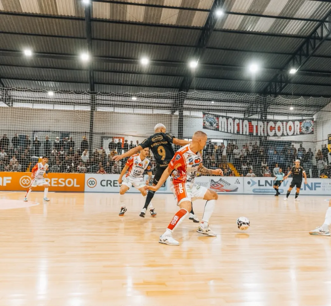O Cascavel Futsal jogou no sábado pela Liga