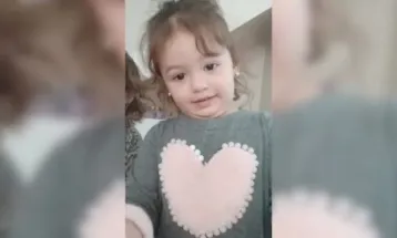 Madrasta é condenada a 8 anos por morte de menina que se afogou em máquina de lavar em Cascavel