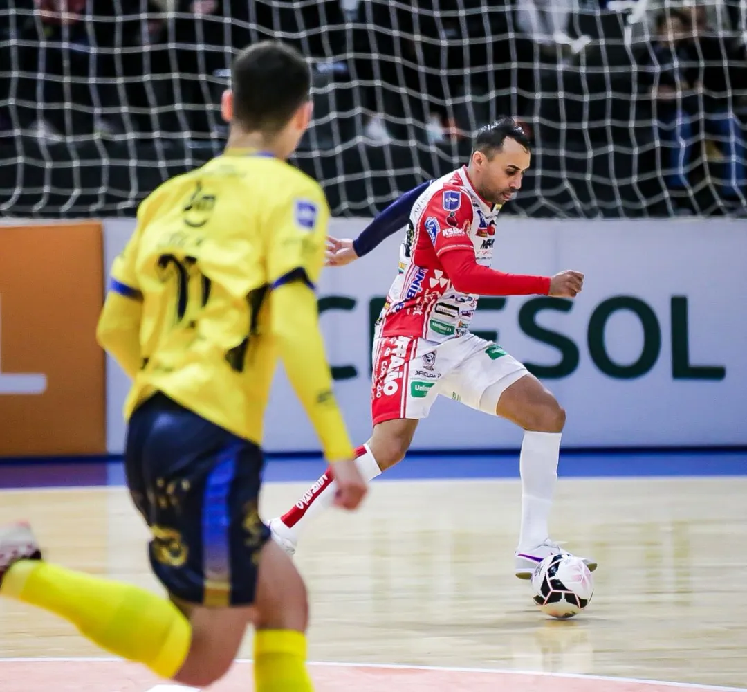 O Cascavel Futsal aparece no nono lugar